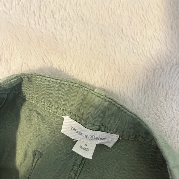 Treasure & Bond Green Pants - Image 3