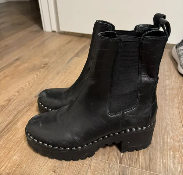 Vince Camuto Chelsea Booties - Image 2