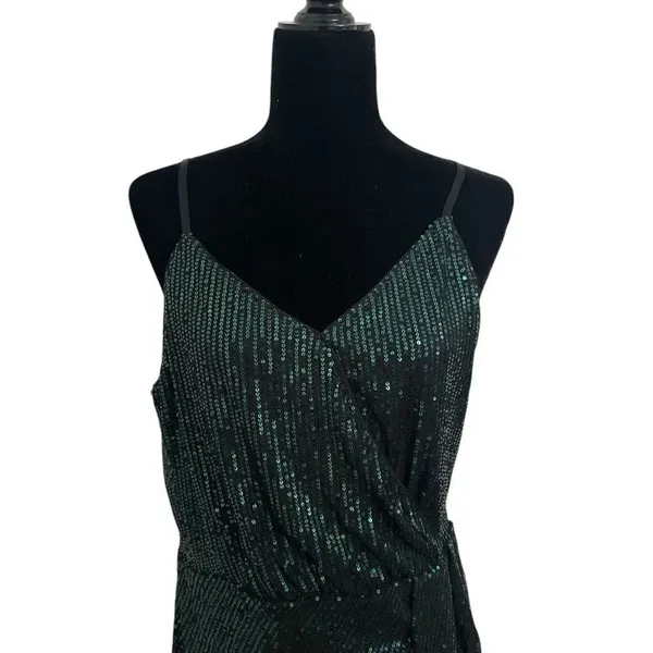 Grace and Karin Sequin Mid Dress NWT - Image 3