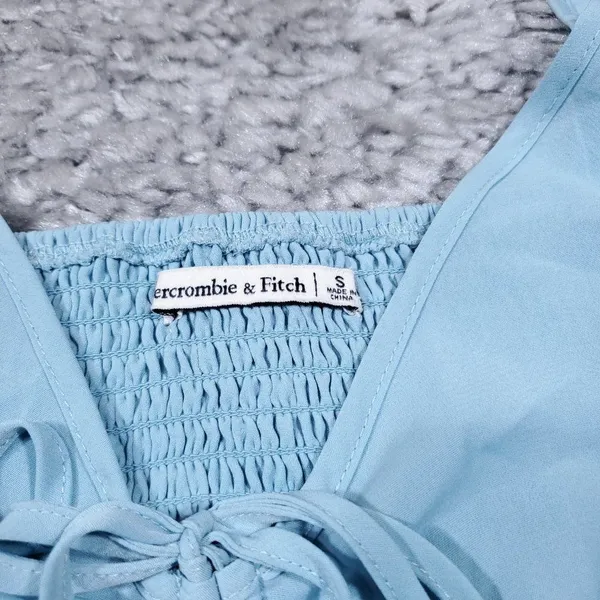 Abercrombie Cinch Front Puff Sleeve Cropped Top Light Blue Size Small Peasant - Image 6