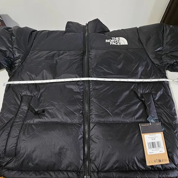 THE NORTH FACE Women’s 96 Retro Nuptse Jacket - TNF Black - Size M - NF0A3XEOLE4 - Image 6