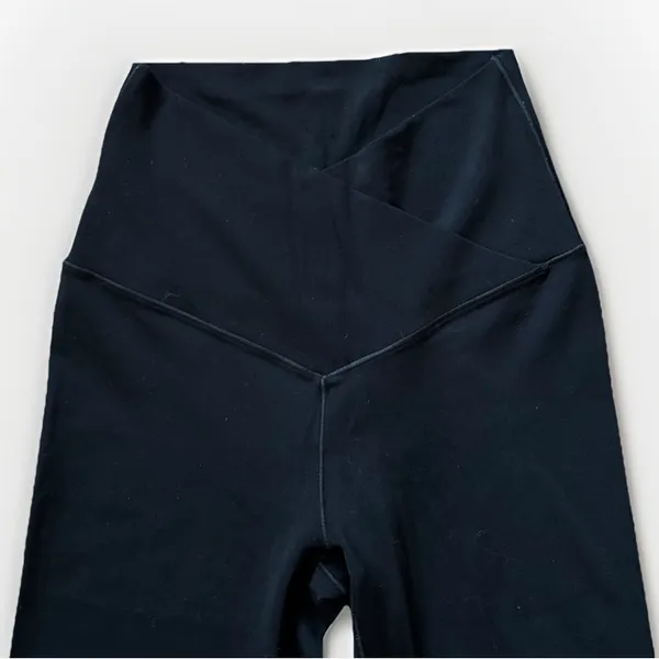 Aerie OFFLINE Real Me High Waisted Black Crossover Flare Legging Size XS - Image 2