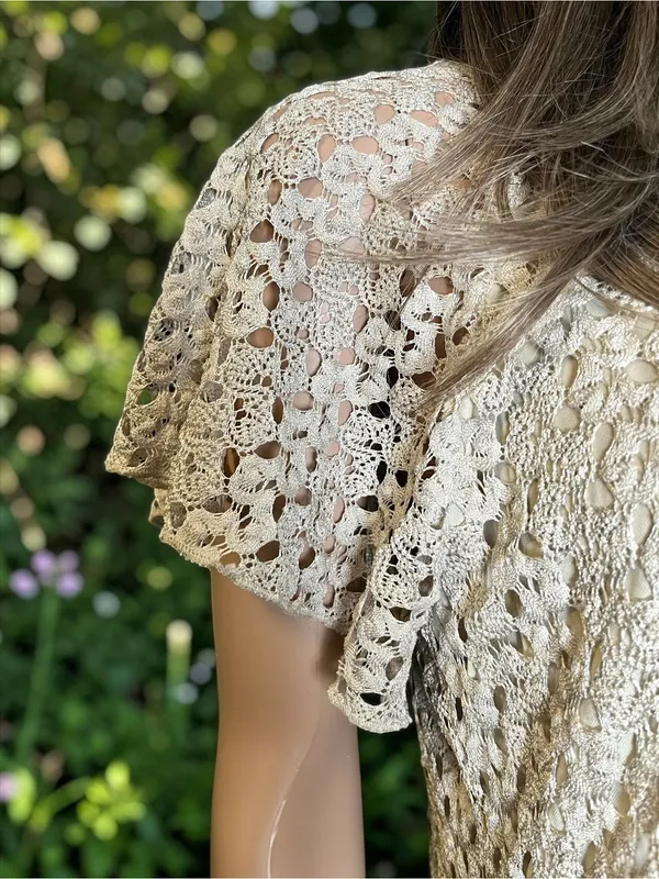 DressBarn Crochet Lace Tunic Top Large Beige Boho Swing Handkerchief Hem - Image 2