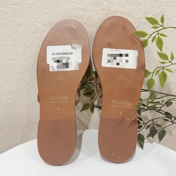 Kaanas Azores Naked slide Sandals Caramel Flats Size 6 NWOB - Image 6