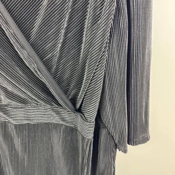 Catherines Black Pleated Midi Dress Size 3X Formal Career Party Minimalist‎ Wrap - Image 2