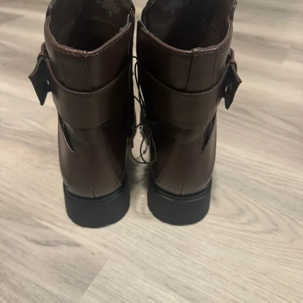Unisa Women’s Size 6.5 Brown Unjezzo-R Boots NWOT - Image 4