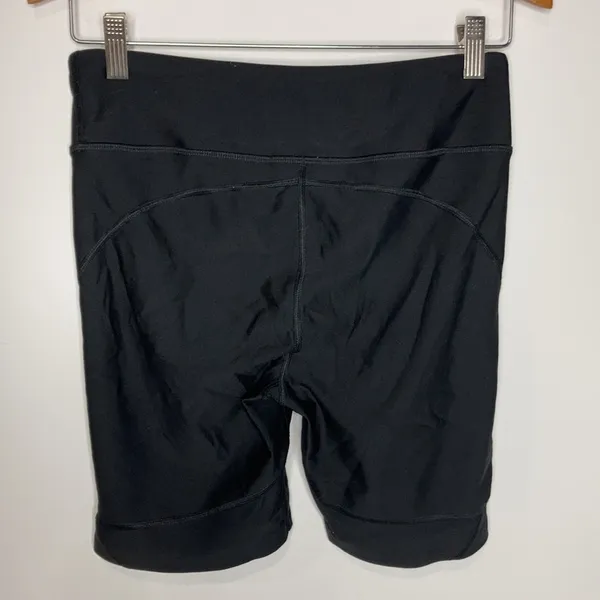 Under‎ Armour Compression bike shorts size medium - Image 4