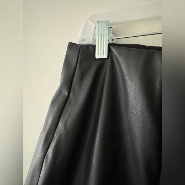ASOS Black Faux Leather Mini Skirt Curved‎ Hem - Image 5