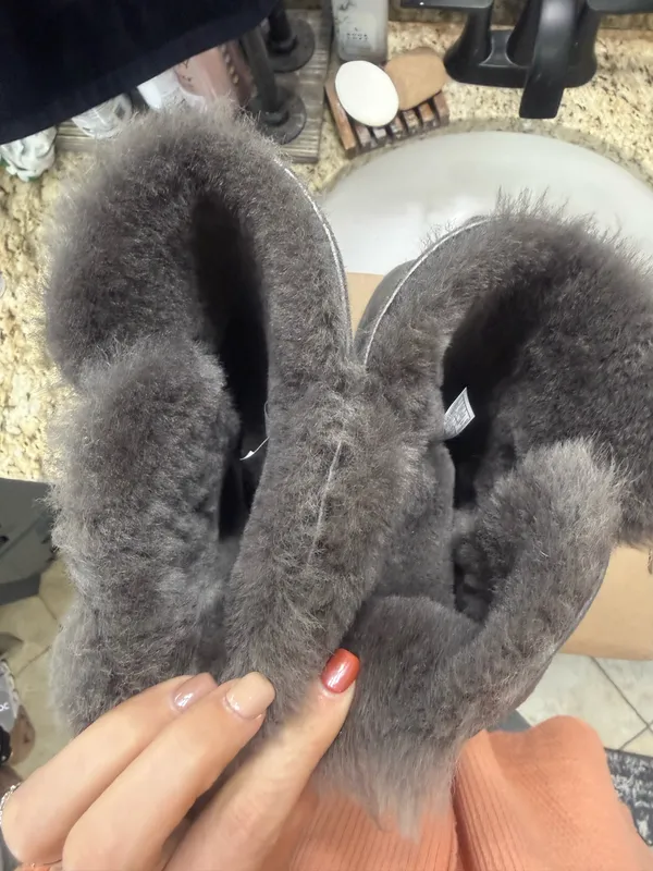 UGG Boots Suede - Image 6