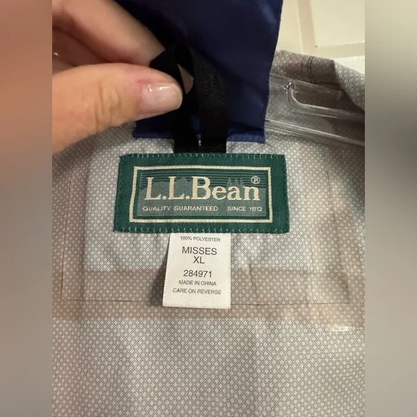Vintage L.L.Bean Women's X-Large Raincoat, Blue‎ - Image 4