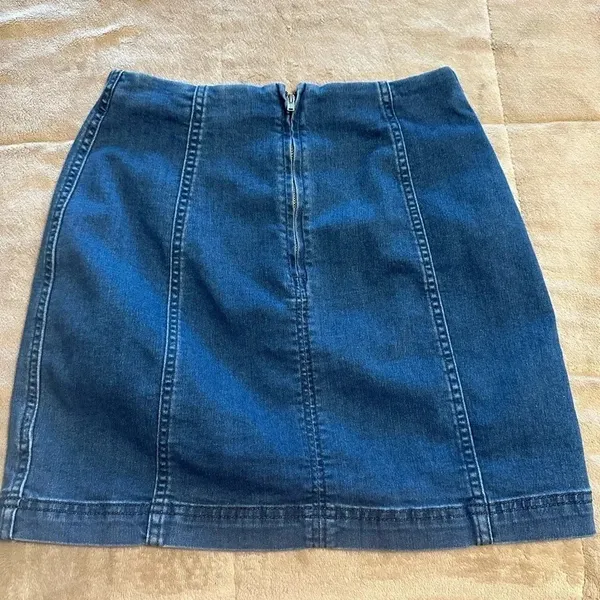 Free People Jean Skirt Size 6 Blue Denim - Image 4