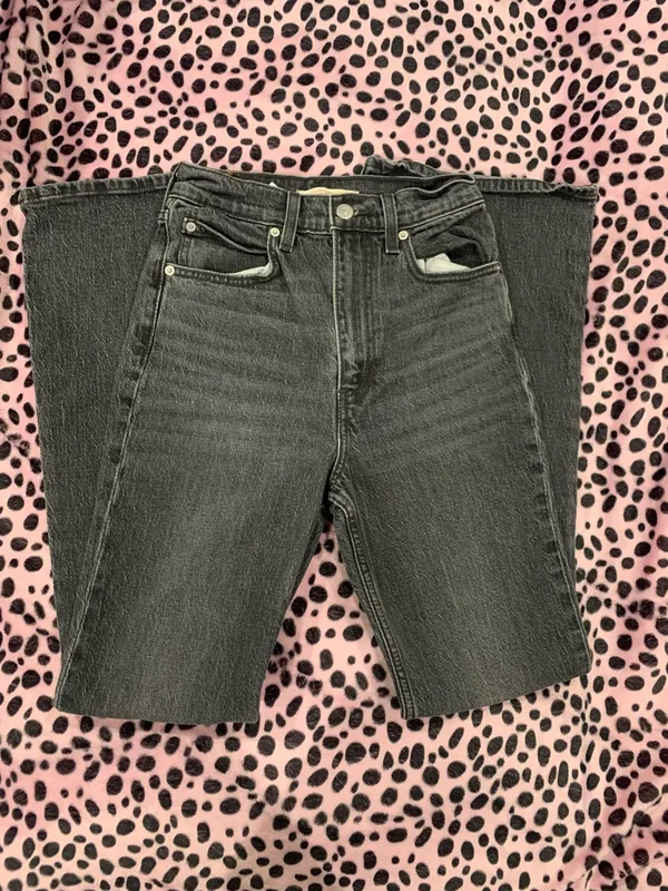High Rise Bell Bottom Levi’s  - Image 2