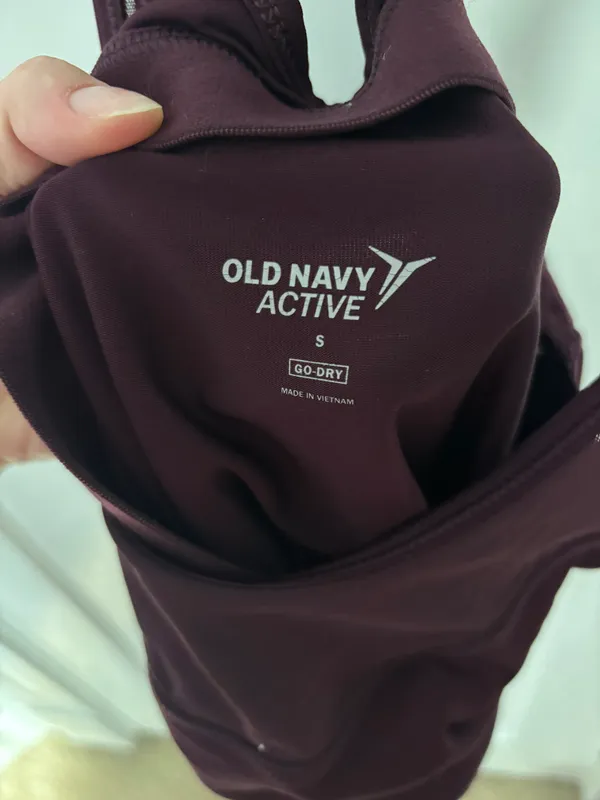 Old Navy Maroon Tank Top - Image 3