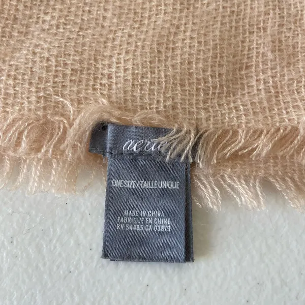 NWOT Aerie women’s multicolor knit distressed edge large‎ blanket scarf 60”x60” - Image 4
