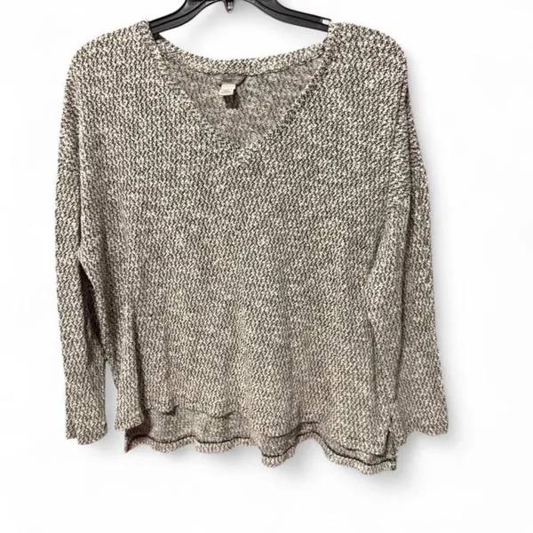 Bass Black and White Knit Sweater - Image 2