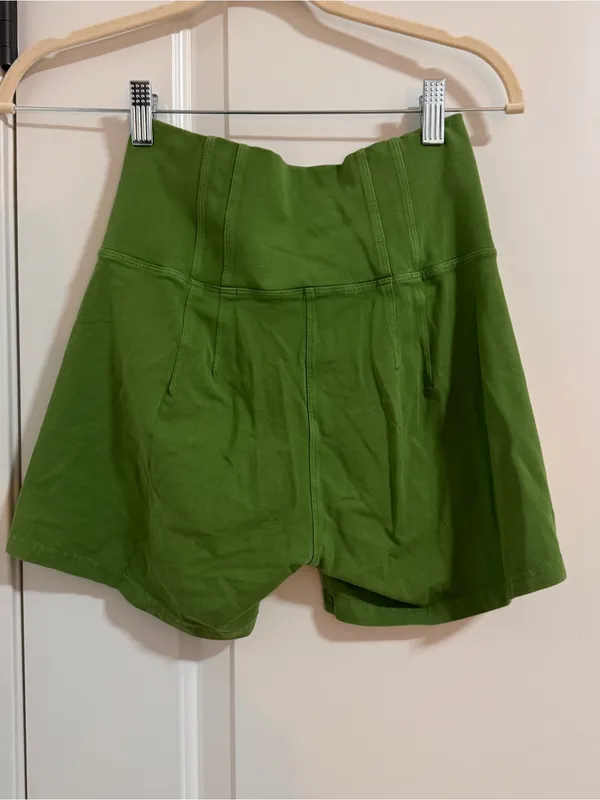 aerie High-Waist Olive Green Women's Shorts - Image 3