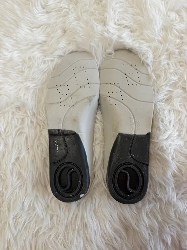 Golden Goose Mid-Star Sneakers - Image 12