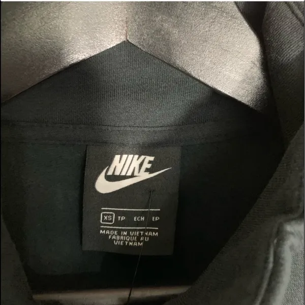 Nike Crop Pullover Sweater - Image 4