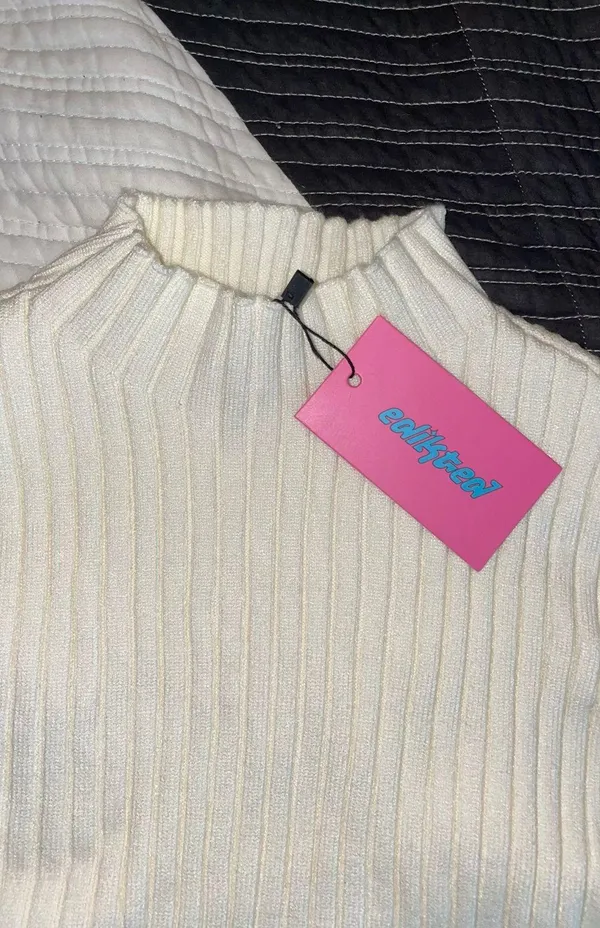 Edikted Cropped Turtle Neck Sweater - Image 5