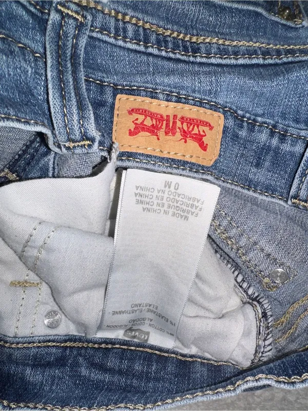 Levi’s 524 Too Superlow Low Rise Jeans Size 0 - Image 6