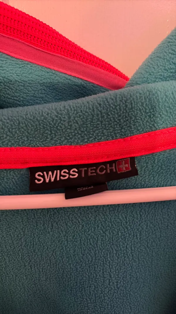 Swiss Tech zip up jacket Red Size L - Image 4