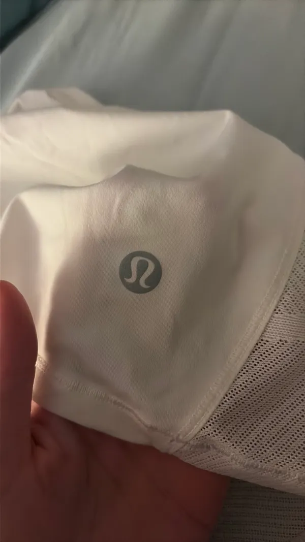 White Lululemon Top Tank - Image 3