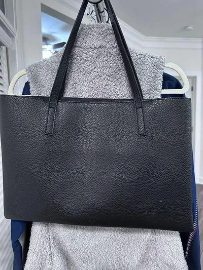 Vince Camuto Luck Tote in Black with Grey Stripe - Image 2