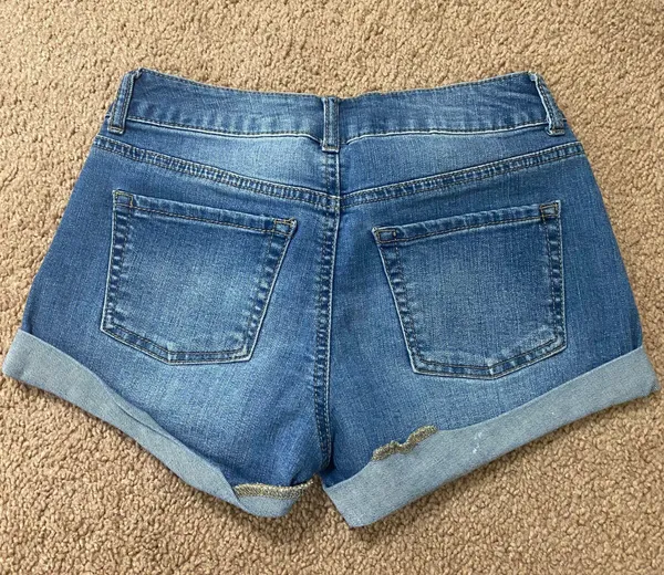 So Jean Shorts - Image 2