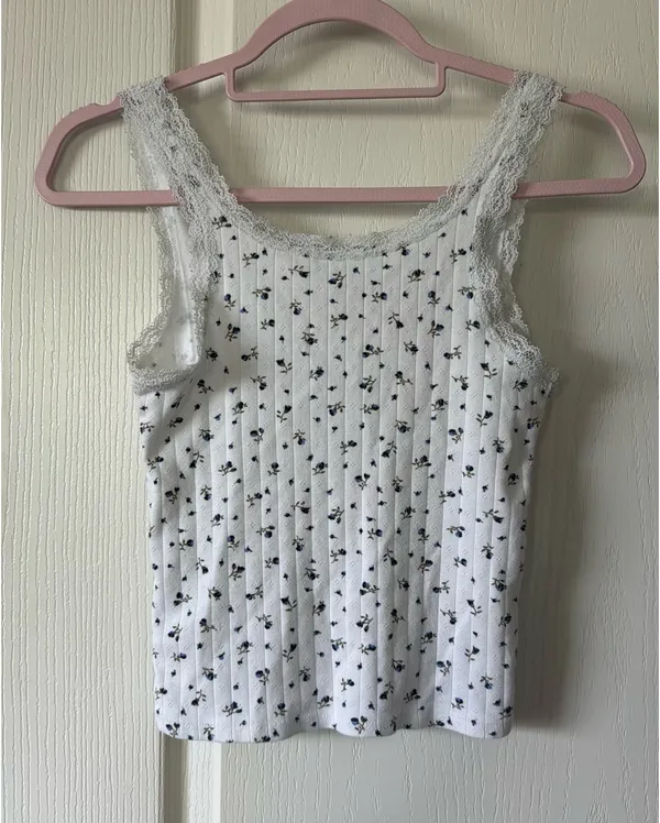Brandy Melville White Lace Trim Tank Top - Image 2
