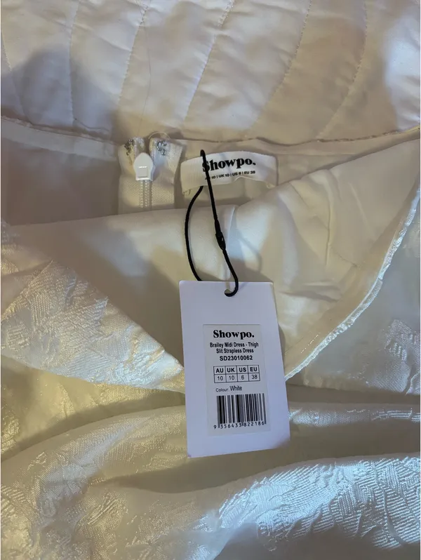 Showpo Midi white jacquard Dress - Image 6