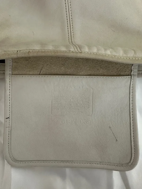 Vintage COACH Maggie Leather Bucket Bag in Rare Bone Ivory Crossbody 0137-039 - Image 8