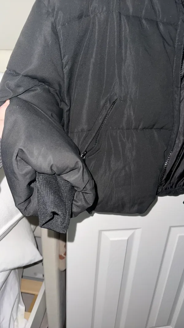 Amazon Black Puffer Jacket - Image 3