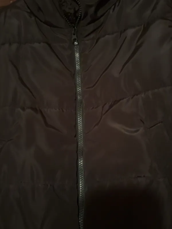 Women's Black Puffer Vest - Lightweight Quilted Vest - Image 2
