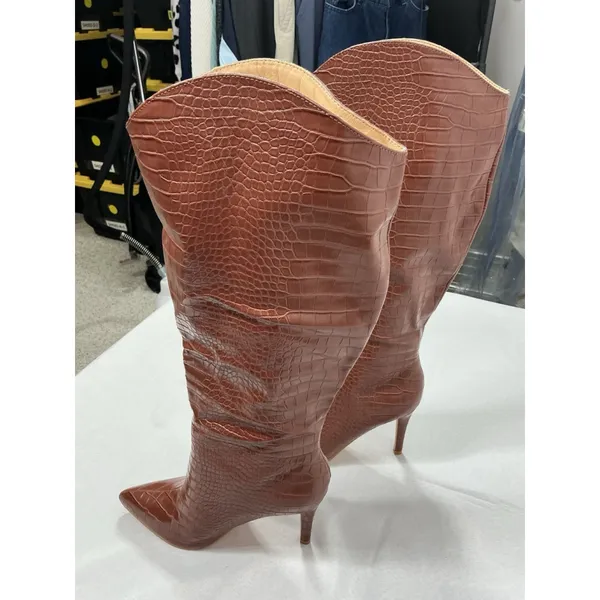 Womans Suedi Knee High Boots 7 Brown Croc Faux Leather Stiletto Pullon NWOT - Image 2