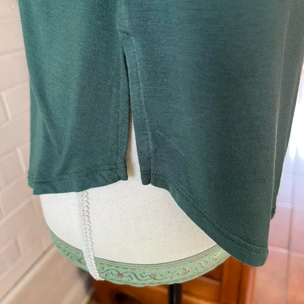 American Eagle Olive Green Soft And Sexy Crop Top - Image 5