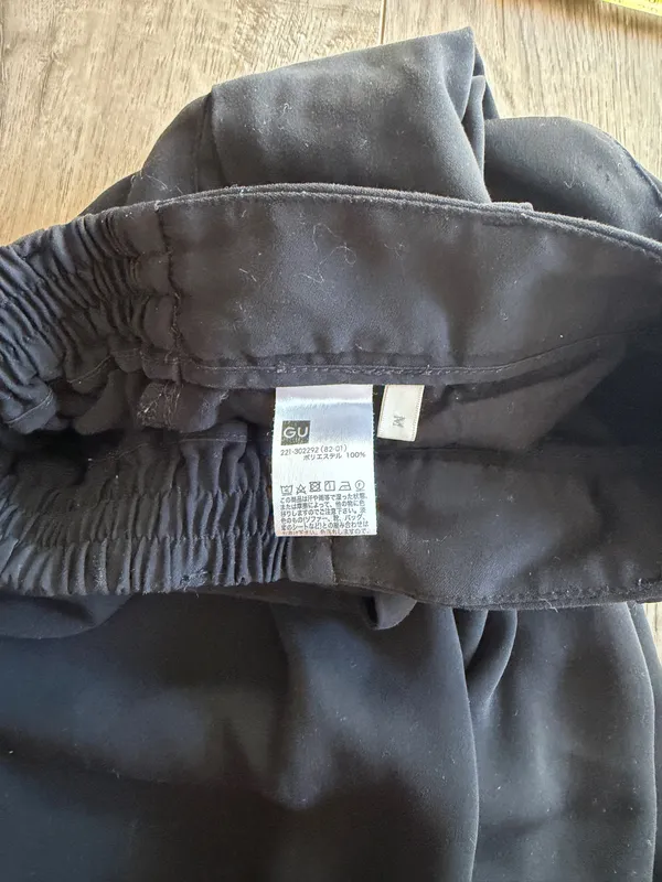 GU Classic Black Straight-Leg Dress Pants - Image 3