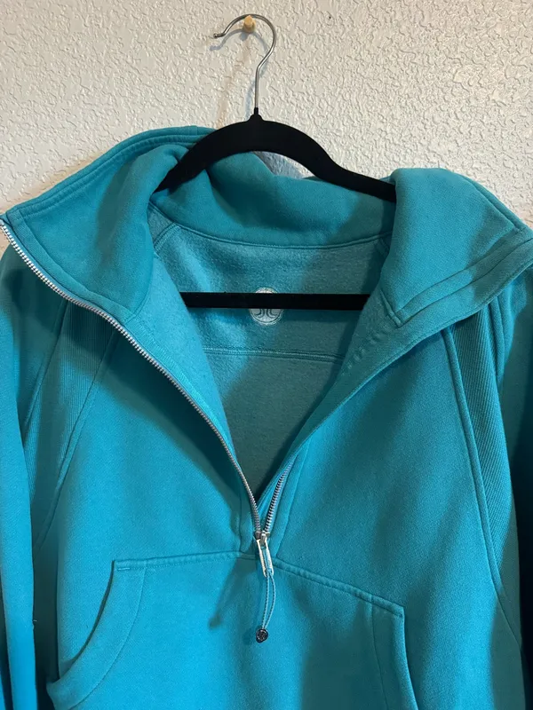 Lululemon Turquoise Scuba  - Image 4