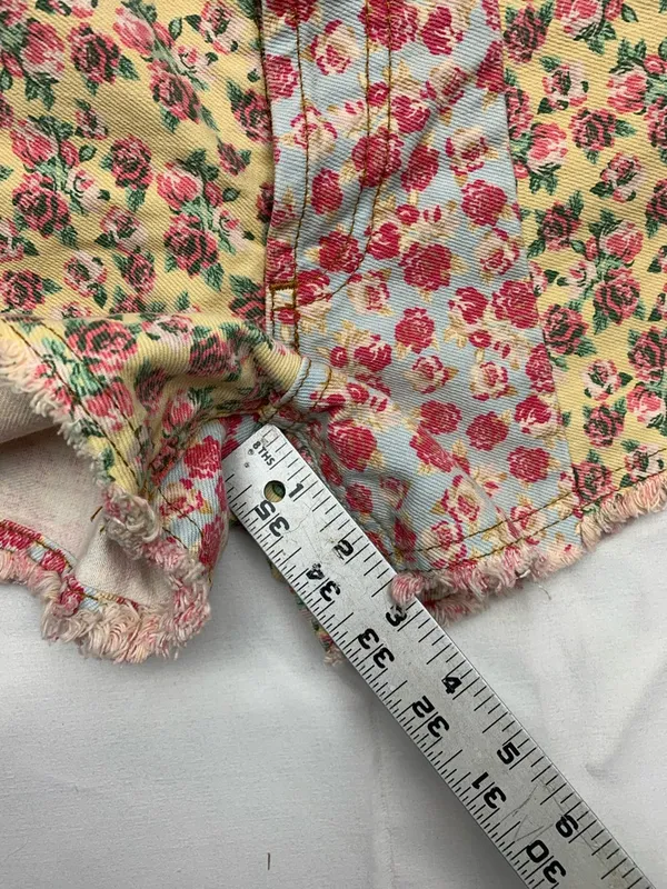 Farm Rio size 28 new Floral Patchwork High-Rise Women’s Denim Shorts Multicolor - Image 8