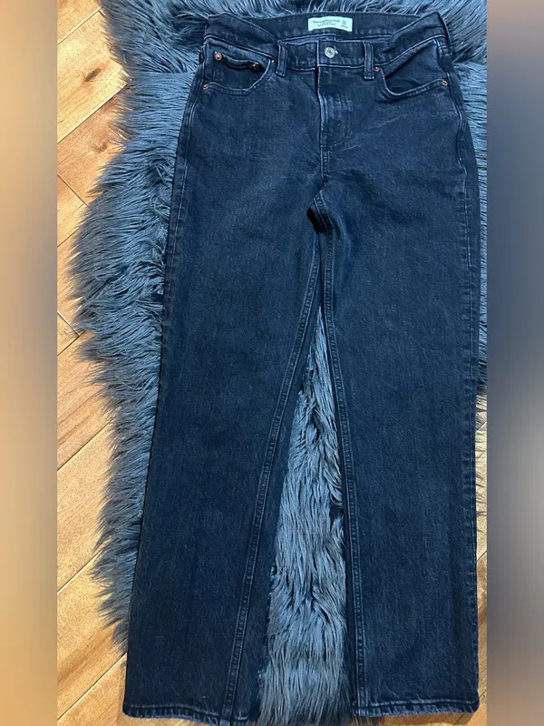 Abercrombie & Fitch Mid Rise 90's Straight Black Jeans Size 25 Short - Image 2