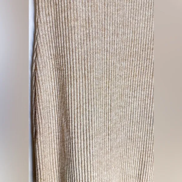 Banana Republic Taupe Long Sleeve Dress, Size Medium - Image 2