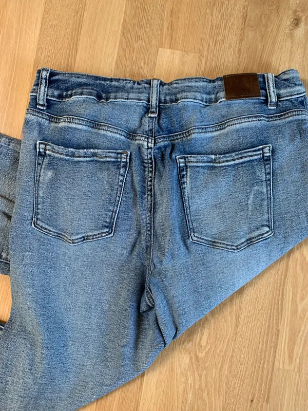 Maurices Jeans - Image 3