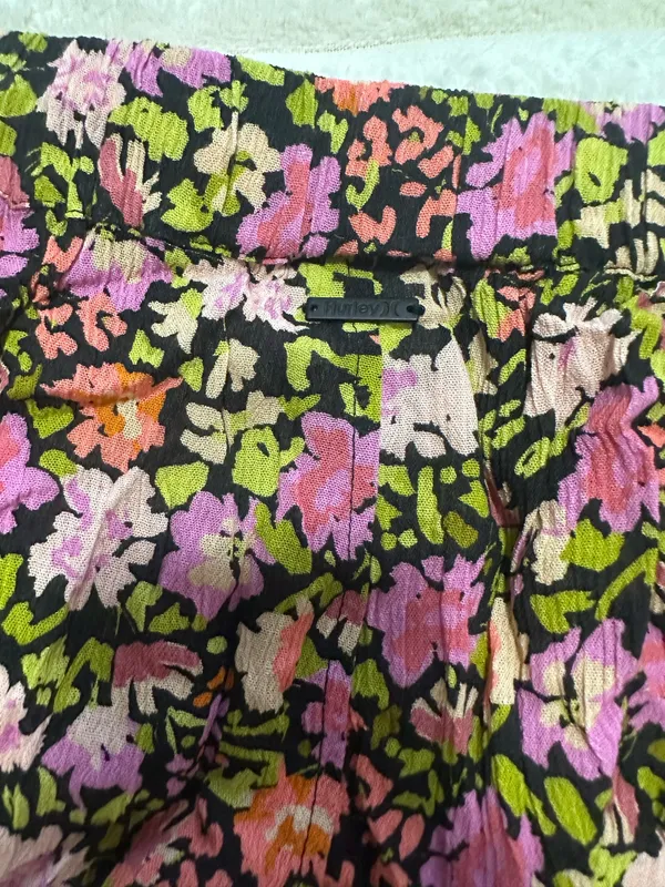 Hurley Shorts Women’s - Image 3