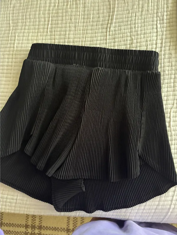 All in Motion Shorts - Image 2