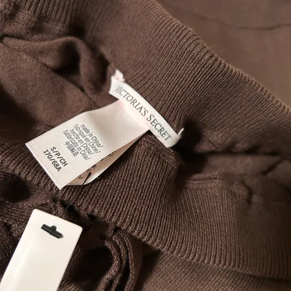 NWT Victoria’s Secret 2pc Brown Knit Set - Image 6