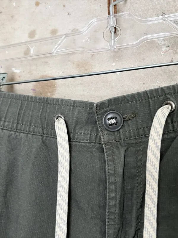 Vuori Ripstop Pant - Image 4