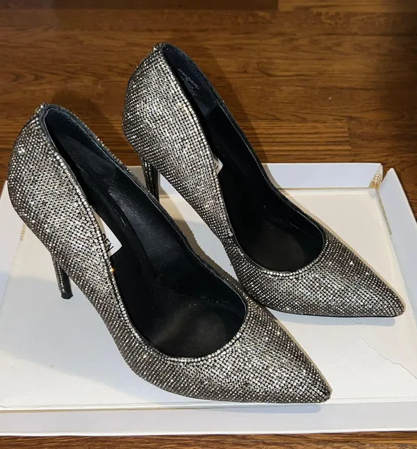 Steve Madden Jeweled Crystal Pumps - Image 5
