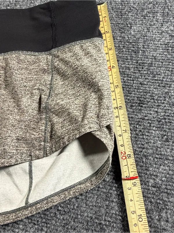 Lululemon Speed Up Shorts Womens 4 Gray Running Athletic Lined Zip Pocket - Image 7