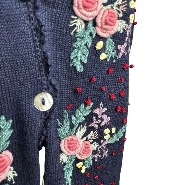 90's Susan Bristol Hand Embroidered Floral Knit Vest L | Grandmacore Cottagecore - Image 5