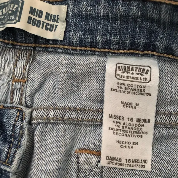 Levi’s mid rise bootcut misses plus size 16 medium jeans - Image 4