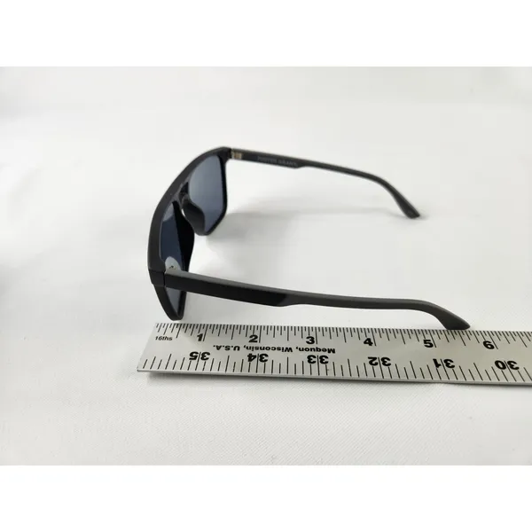 Foster Grant‎ Rectangular Sunglasses - Image 6